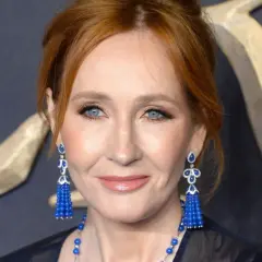 J.K. Rowling – autorka Harry’ego Pottera: jej życie, sukcesy i tajemnice twórczości