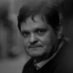 Jarosław Mikołajewski - biografia - życie i osiągnięcia tej postaci