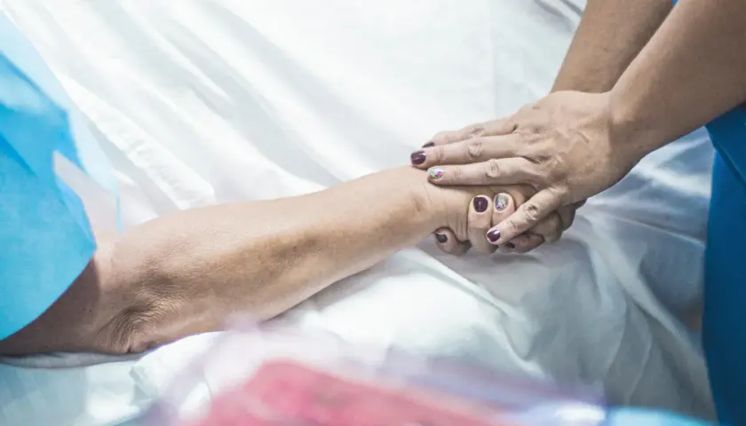 Czego najbardziej żałują umierający? Cytaty, które zmienią twoje życie