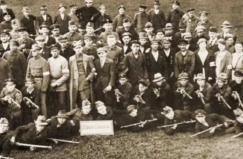 Sens cierpienia narodu polskiego: głębsze znaczenie historycznych zrywów