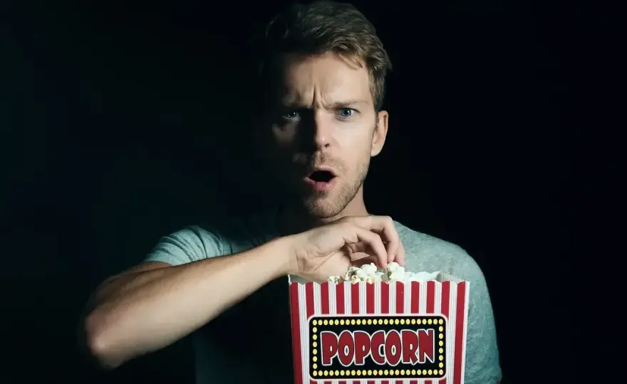 Wpływ filmów na współczesną kulturę i codzienne życie