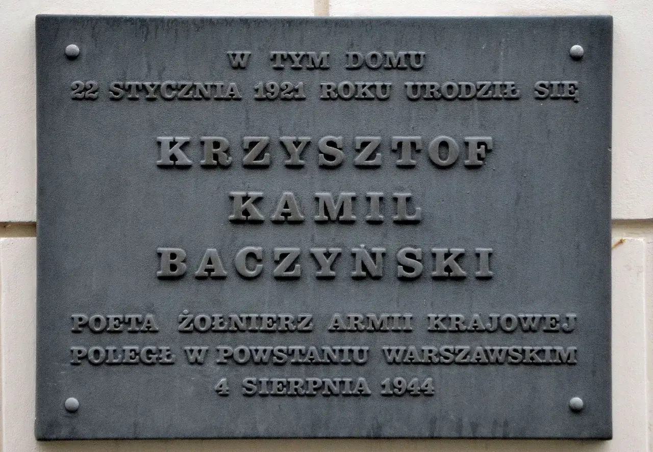 Baczyński: Poeta, żołnierz, symbol. Dlaczego wciąż fascynuje?
